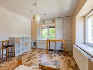 Prodej obchodního prostoru, Znojmo, Sokolská, 547 m2