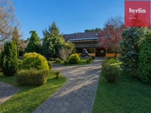 Prodej ubytování, Krnov - Pod Cvilínem, V Zálesí, 820 m2