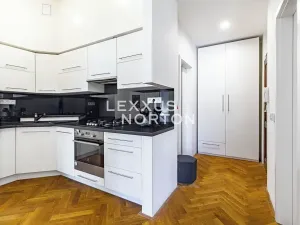 Prodej bytu 2+kk, Praha - Nusle, Slavojova, 37 m2