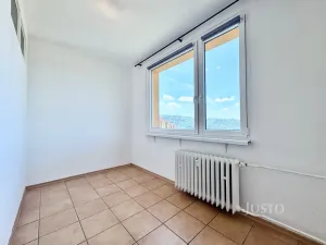 Pronájem bytu 2+1, Ústí nad Labem - Střekov, Novoveská, 60 m2