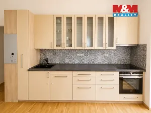 Prodej bytu 3+kk, Praha - Libeň, V Holešovičkách, 70 m2