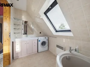 Prodej vícegeneračního domu, Abertamy, Pražská, 220 m2
