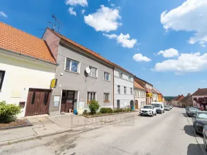 Prodej činžovního domu, Velešín, náměstí J. V. Kamarýta, 342 m2