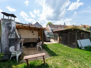 Prodej činžovního domu, Velešín, náměstí J. V. Kamarýta, 342 m2