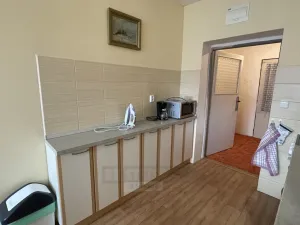 Prodej činžovního domu, Velešín, náměstí J. V. Kamarýta, 342 m2