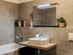 Pronájem bytu 3+kk, Praha, Hrašeho, 86 m2