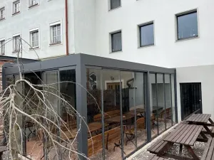 Pronájem obchodního prostoru, Jihlava, Čajkovského, 90 m2