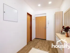 Pronájem bytu 2+kk, Znojmo, Za Plovárnou, 64 m2