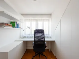 Pronájem bytu 4+kk, Praha - Hloubětín, K náhonu, 119 m2