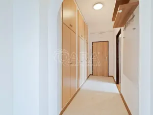 Pronájem bytu 2+1, Praha - Strašnice, Průběžná, 55 m2