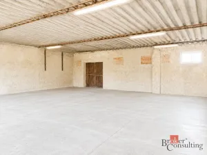 Pronájem skladu, Měník, 500 m2