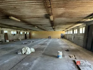 Pronájem skladu, Měník, 500 m2