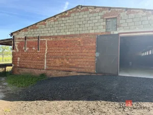 Pronájem skladu, Měník, 500 m2