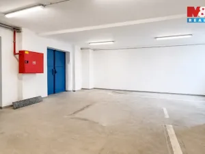 Pronájem obchodního prostoru, Louny, Říční, 126 m2