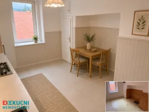Prodej bytu 4+1, Karlovy Vary - Rybáře, nám. 17. listopadu, 105 m2