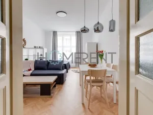 Pronájem bytu 2+1, Praha, Jilemnického, 53 m2