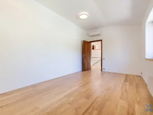 Pronájem rodinného domu, Roztoky, Nad vinicemi, 393 m2