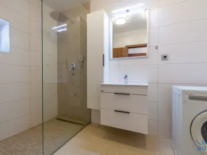 Pronájem rodinného domu, Roztoky, Nad vinicemi, 393 m2