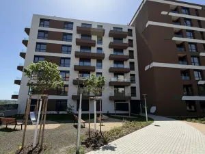 Pronájem bytu 1+kk, Praha - Černý Most, Arnošta Valenty, 38 m2