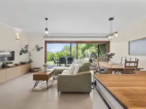 Prodej rodinného domu, Kosoř, 241 m2