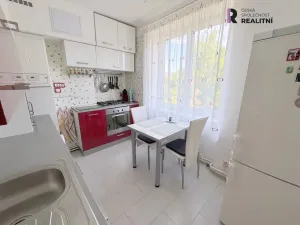 Prodej bytu 2+1, Karlovy Vary - Dvory, K. Kučery, 54 m2