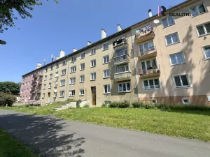 Prodej bytu 2+1, Karlovy Vary - Dvory, K. Kučery, 54 m2