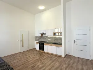 Pronájem bytu 3+kk, Cheb, Židovská, 62 m2