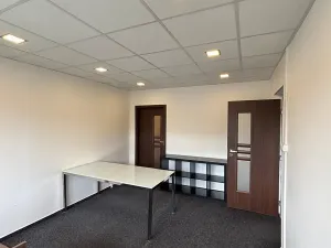 Pronájem kanceláře, Most, Obránců míru, 68 m2
