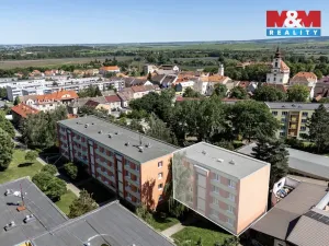 Prodej bytu 4+1, Postoloprty, Jiráskovo náměstí, 77 m2