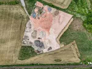 Prodej komerčního pozemku, Poběžovice, 33341 m2