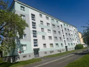 Prodej bytu 3+1, Kadaň, U Stadionu, 68 m2
