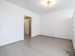 Prodej bytu 2+1, Pardubice - Zelené Předměstí, Palackého třída, 69 m2