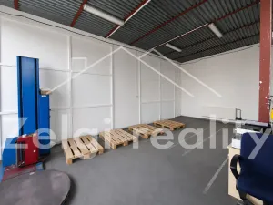 Pronájem skladu, Břeclav, 428 m2