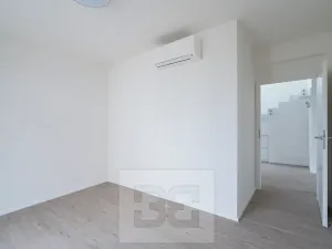 Pronájem rodinného domu, Praha - Stodůlky, Čeřovského, 147 m2