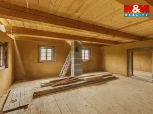 Prodej zemědělské usedlosti, Blíževedly, 250 m2