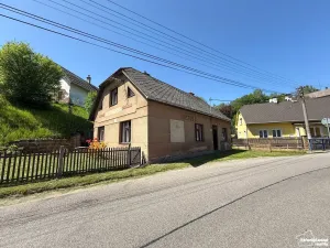 Prodej rodinného domu, Stará Paka, 125 m2