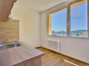 Prodej bytu 2+1, Chomutov, Holešická, 62 m2