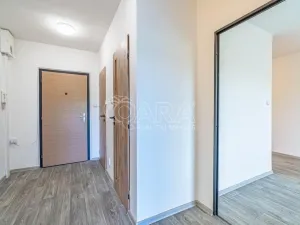 Pronájem bytu 2+kk, Kralupy nad Vltavou, Lobeč, 41 m2