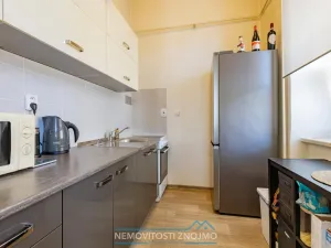 Prodej bytu 1+kk, Znojmo, Na Rejdišti, 33 m2