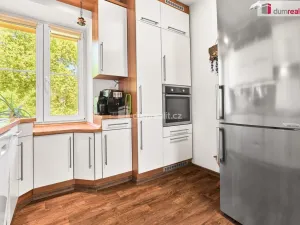 Prodej bytu 4+1, Karlovy Vary, Sládkova, 94 m2