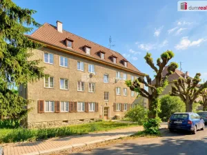 Prodej bytu 4+1, Karlovy Vary, Sládkova, 94 m2