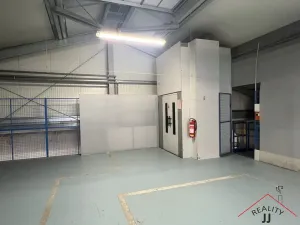 Pronájem skladu, Praha - Hostivař, U továren, 1545 m2