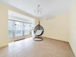 Prodej rodinného domu, Týnec nad Labem - Vinařice, 384 m2