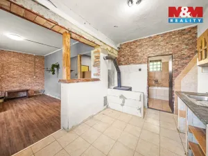 Prodej zemědělské usedlosti, Běchary - Běchárky, 141 m2
