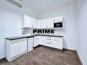 Pronájem kanceláře, Praha - Nové Město, Soukenická, 246 m2
