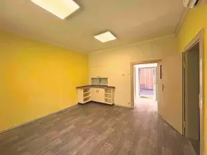 Pronájem kanceláře, Vizovice, Razov, 62 m2
