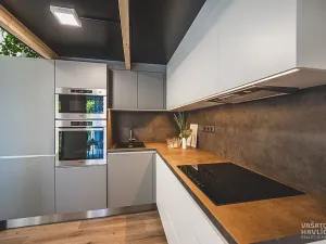 Prodej bytu 1+kk, Hradec Králové, 44 m2
