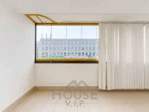 Prodej bytu 1+kk, Praha - Vysočany, Poděbradská, 34 m2