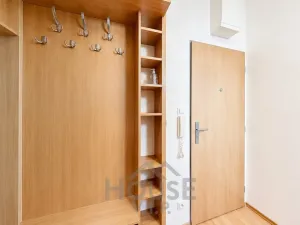 Prodej bytu 1+kk, Praha - Vysočany, Poděbradská, 34 m2