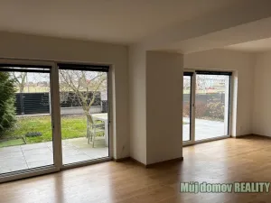 Pronájem rodinného domu, Praha - Klánovice, Smidarská, 120 m2
